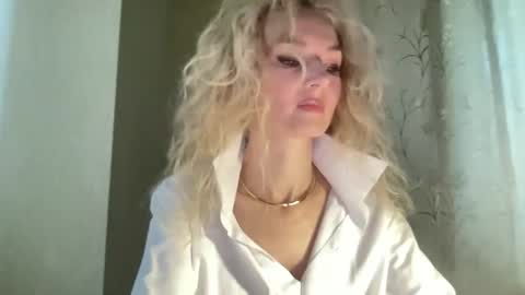 Snapshot of ingacat chatting on 30, 3, 2026 IngaCat online show from 30, 3, 2026