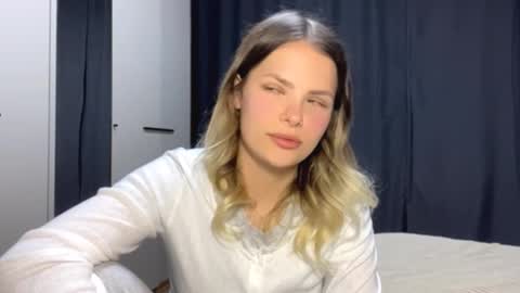 Snapshot of ingridacors chatting on 25, 3, 2026 Kira online show from 25, 3, 2026