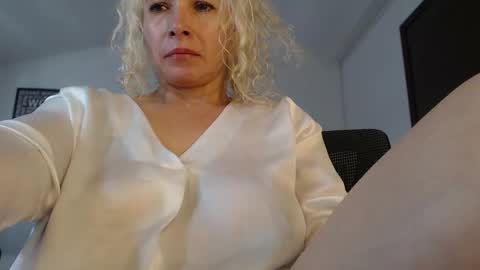            online show from 23, 1, 2025