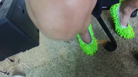 Hanging Out online show from 8, 10, 2025