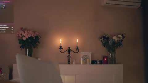 Im Senise Welcome to my room My instagram  online show from 27, 12, 2024