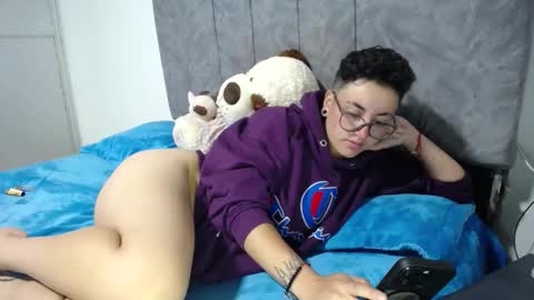 lyan onlyfans n linda online show from 15, 4, 2026