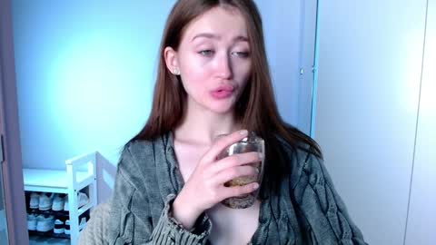 Snapshot of innnita chatting on 28, 1, 2025 Lina online show from 28, 1, 2025