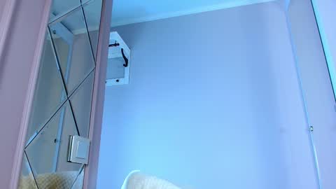 Snapshot of innnita chatting on 17, 2, 2025 Lina online show from 17, 2, 2025