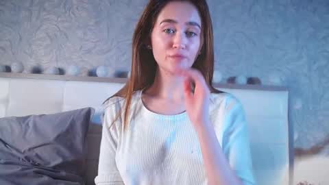 Snapshot of innnita chatting on 9, 10, 2025 Lina online show from 9, 10, 2025