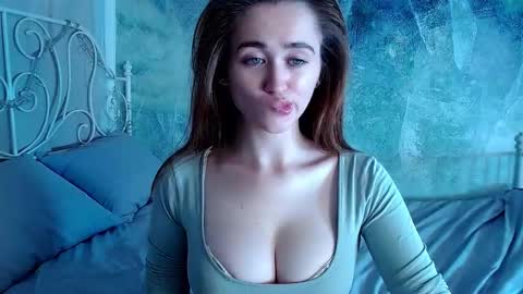 Snapshot of innnita chatting on 19, 10, 2025 Lina online show from 19, 10, 2025