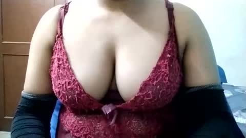 Snapshot of innocent_mannu chatting on 10, 6, 2026 Innocent mannu online show from 10, 6, 2026