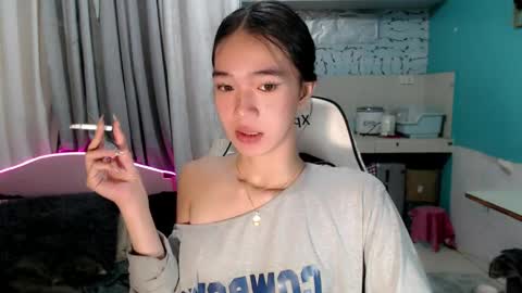 Reign online show from 19, 4, 2026