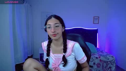 Snapshot of inocent_luna chatting on 29, 11, 2025 Luna moon online show from 29, 11, 2025