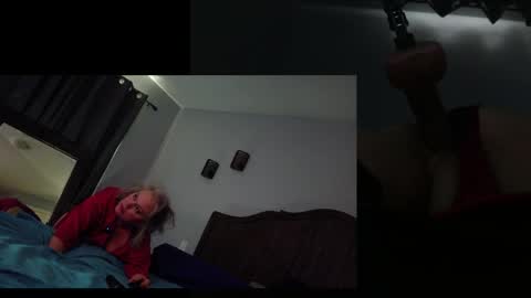 InsatiableCpl333 online show from 23, 4, 2026