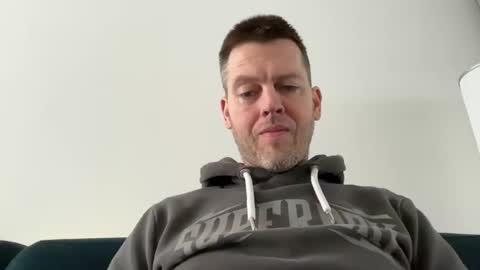 Snapshot of interestedhun chatting on 10, 3, 2025 InterestedHun online show from 10, 3, 2025