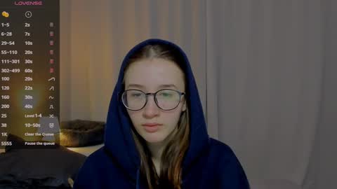 Snapshot of internetsexplorer chatting on 29, 1, 2025 Bernadette Join online show from 29, 1, 2025