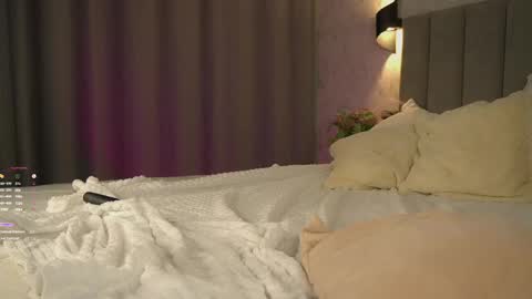 Ellie online show from 11, 4, 2026