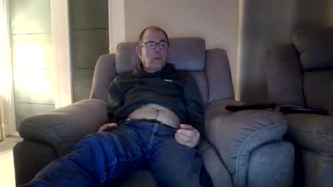 Snapshot of inthemood63 chatting on 21, 10, 2025 inthemood63 online show from 21, 10, 2025