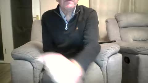 Snapshot of inthemood63 chatting on 28, 10, 2025 inthemood63 online show from 28, 10, 2025