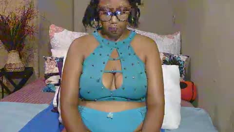 Snapshot of intimacysexy chatting on 12, 2, 2026 boniswa caroline online show from 12, 2, 2026