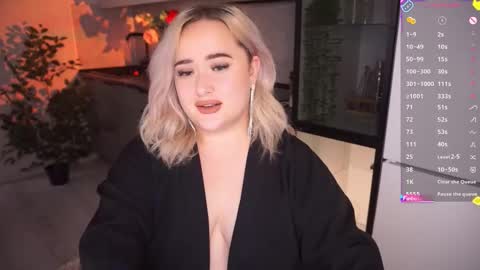 Snapshot of irena_barr18 chatting on 15, 9, 2025 Irena Barr online show from 15, 9, 2025