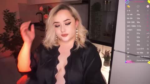 Snapshot of irena_barr18 chatting on 4, 10, 2025 Irena Barr online show from 4, 10, 2025