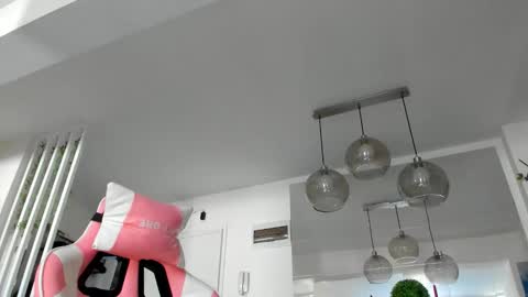 Ir s room online show from 24, 10, 2025