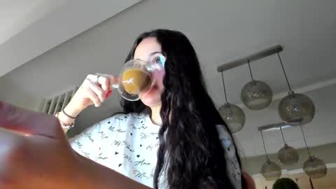 Ir s room online show from 1, 12, 2025