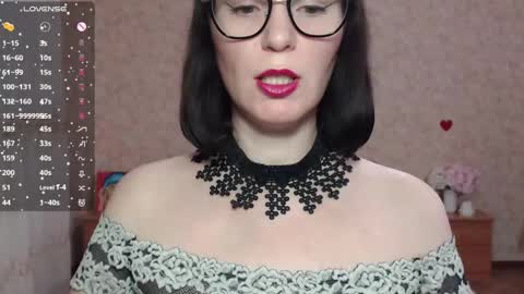 IrenLarasani online show from 7, 12, 2024