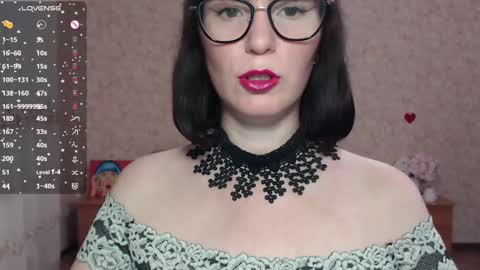 IrenLarasani online show from 7, 12, 2024