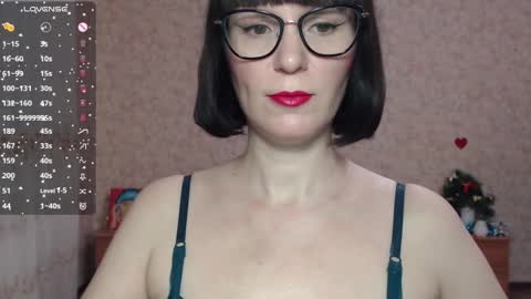 IrenLarasani online show from 27, 12, 2024