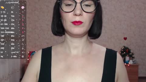 IrenLarasani online show from 10, 1, 2025