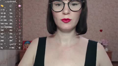 IrenLarasani online show from 17, 2, 2025