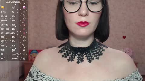 IrenLarasani online show from 19, 2, 2025