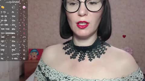 IrenLarasani online show from 19, 2, 2025