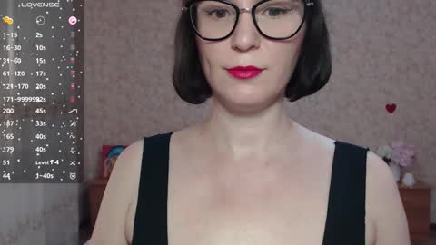 IrenLarasani online show from 9, 9, 2025