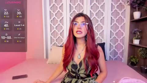Snapshot of iriis_rosse chatting on 2, 10, 2025 Iris Rosse online show from 2, 10, 2025
