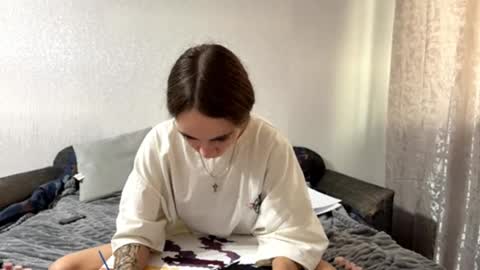 Evie online show from 7, 10, 2025