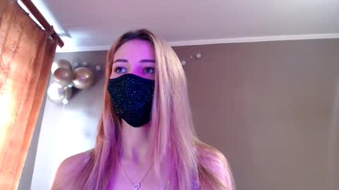 Lily online show from 23, 11, 2025