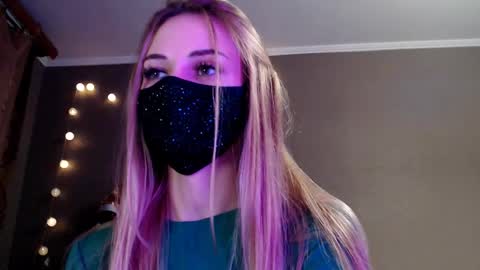 Lily online show from 13, 12, 2025