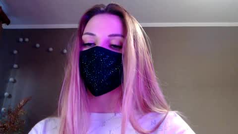 Lily online show from 15, 4, 2026