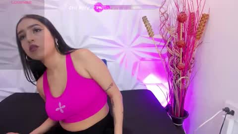 iris_rose_7 online show from 1, 12, 2025
