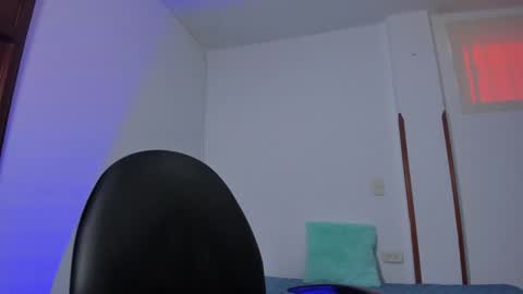 Snapshot of iris_torrez chatting on 9, 1, 2025 Iris online show from 9, 1, 2025