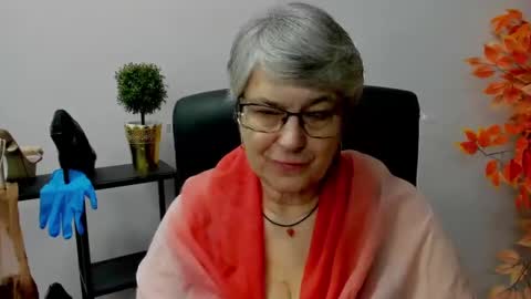 I R I S online show from 10, 2, 2025