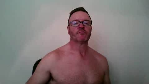 Snapshot of irish_pipe chatting on 7, 10, 2025 irish_pipe online show from 7, 10, 2025