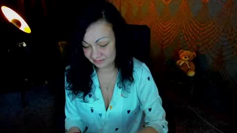 Iris online show from 31, 5, 2026