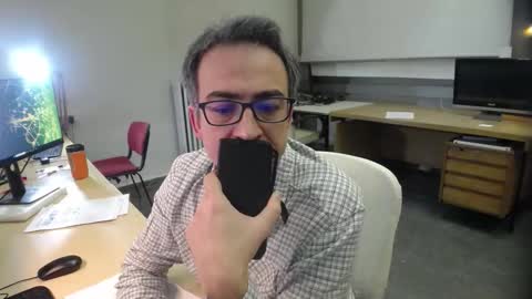 Snapshot of ironchrome chatting on 28, 11, 2025 IronChrome online show from 28, 11, 2025