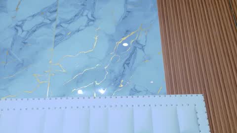 Sandy  online show from 10, 11, 2025