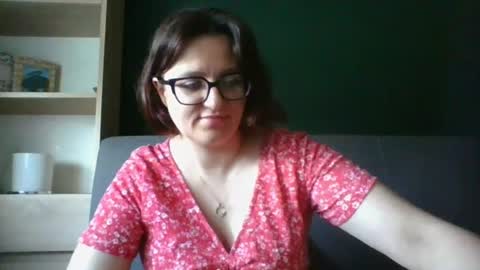 Snapshot of irresistibleparis chatting on 29, 6, 2026 Paris online show from 29, 6, 2026