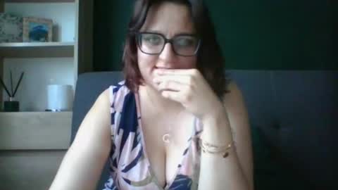 Snapshot of irresistibleparis chatting on 16, 7, 2026 Paris online show from 16, 7, 2026