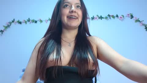 isa_jones1 online show from 1, 2, 2025