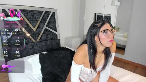 oIssaJonneso online show from 25, 9, 2025