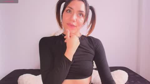 Snapshot of isa_laurentt chatting on 13, 2, 2025 Isabella Laurentt  online show from 13, 2, 2025