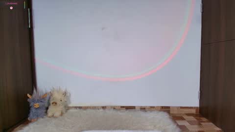 Isabella Laurentt  online show from 23, 5, 2026